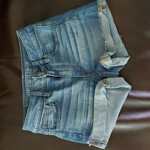 Women's size 2 American Eagle shorts
